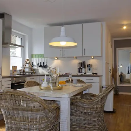 Inselblume 36 - Schöne In Neue Tiefe Ferienhaus Neue Tiefe Fehmarn