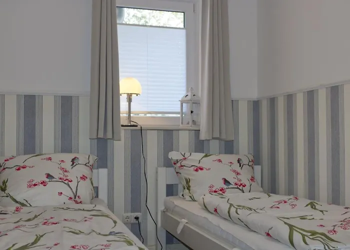 Vakantiehuis Inselblume 36 - Schoene In Neue Tiefe Neue Tiefe Fehmarn