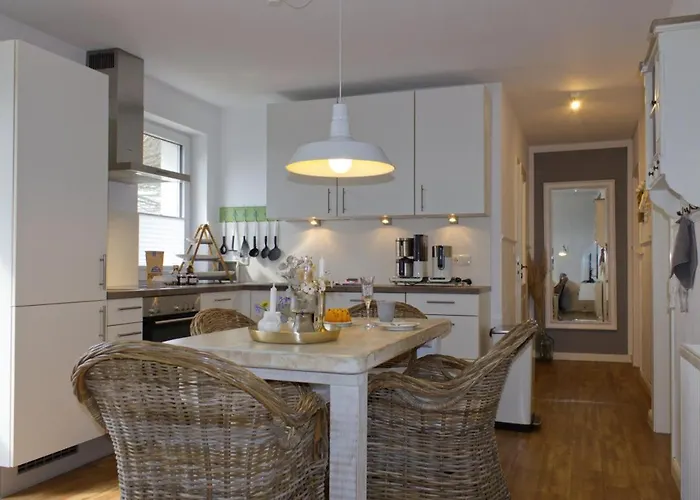 Vakantiehuis Inselblume 36 - Schoene In Neue Tiefe *